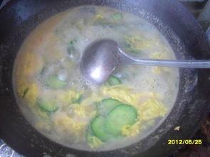 东方酸瓜怎么吃才好吃视频,解锁酸爽口感新境界