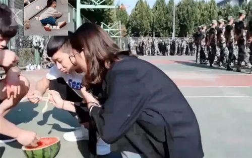 军训吃瓜视频动漫,动漫风吃瓜视频幕后揭秘
